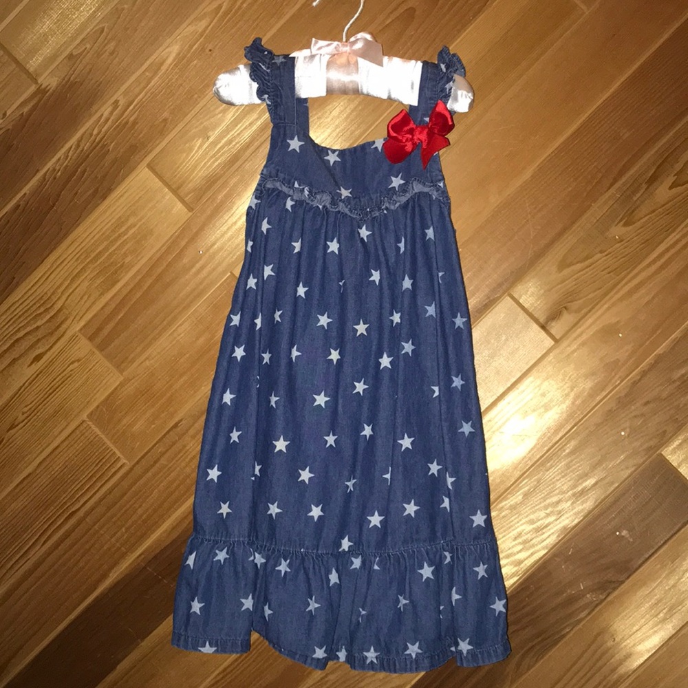 Wonder Kids Jean dress with stars and red bow GUC